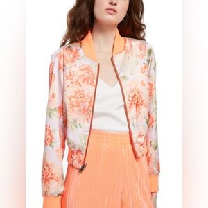 RARE ALICE + OLIVIA - Duke Raglan Sleeve Crop Reversible Bomber Jacket